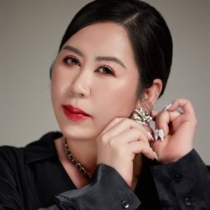 Meet your Posher, Phuongminh